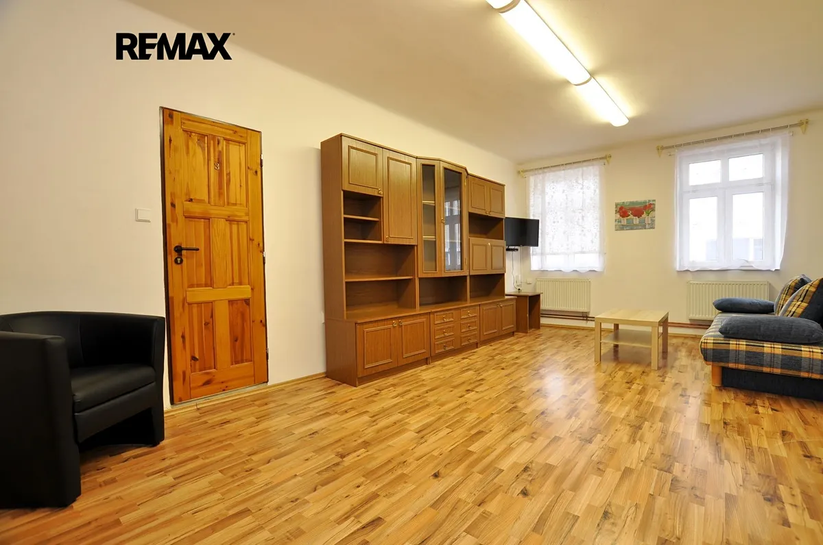 Pronájem kanceláře 150 m²